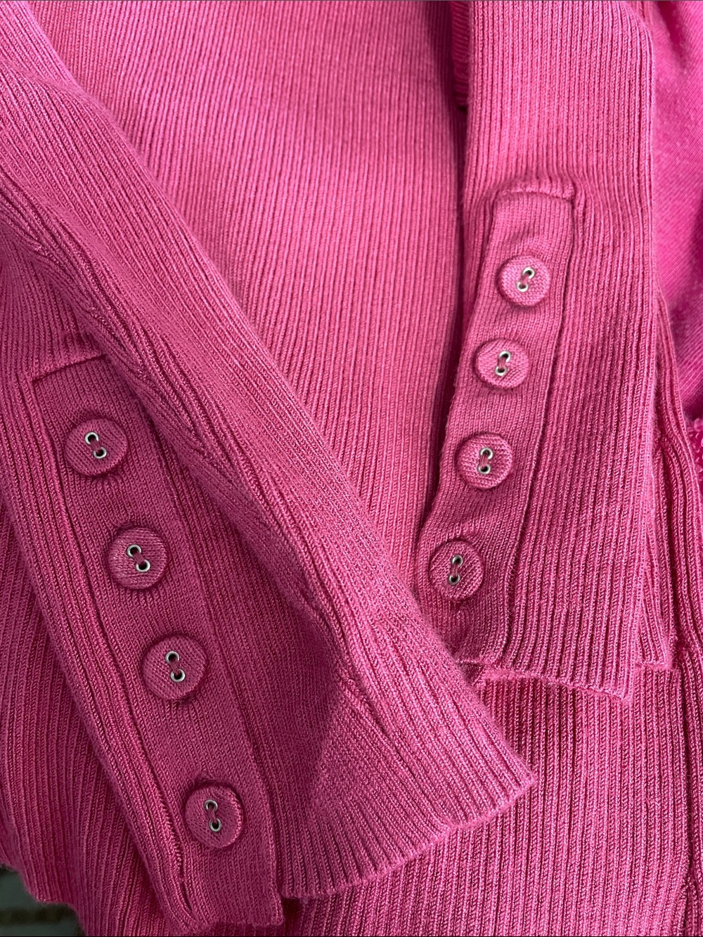 Mainbocher Slim Ribbed Turtleneck Sweater in Raspberry Pink - Picture 4 of 6
